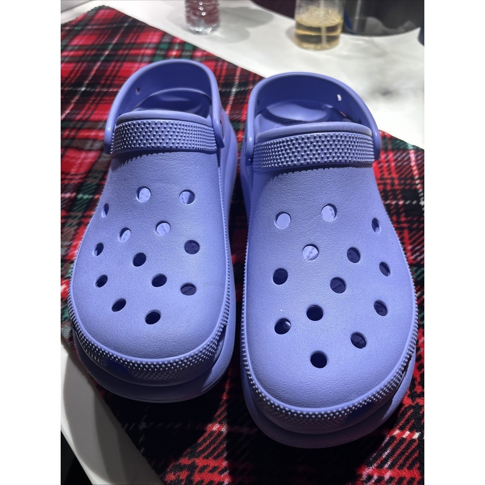 crocs classic crush women 11